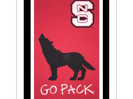 NC State Wolfpack Howling Wolf Garden Flag
